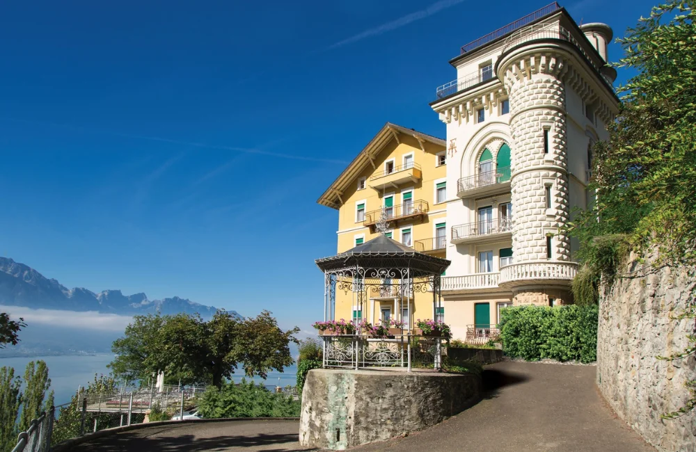 Surval Montreux