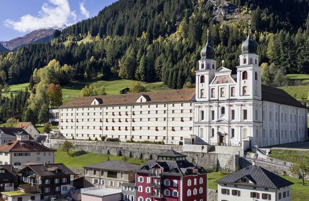 Swiss Boarding Schools Disentis & Zurich